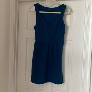 Ribbed dress. Size L.